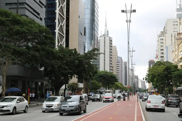 Avenida Paulista completa 129 anos.