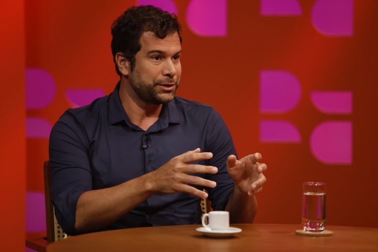 São Paulo (SP), 12/03/2025 -  DR com Demori recebe o economista Pedro Rossi. Foto: Paulo Pinto/Agência Brasil