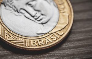 TIM vai distribuir R$ 490 milhões a acionistas até 2026