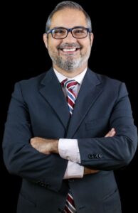 Washington Barbosa é especialista em Direito Previdenciário