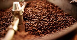 IGP-10 Registra Queda de 0,22% em Abril Devido ao Recuo nos Preços das Commodities