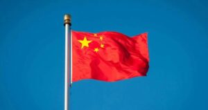 Bancos Diminuem Projeções de Crescimento Econômico da China para Abaixo de 5% Após Tarifas de Trump