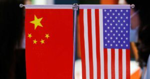 Impacto das Tarifas no Comércio EUA-China: OMC Prevê Redução de até 80%