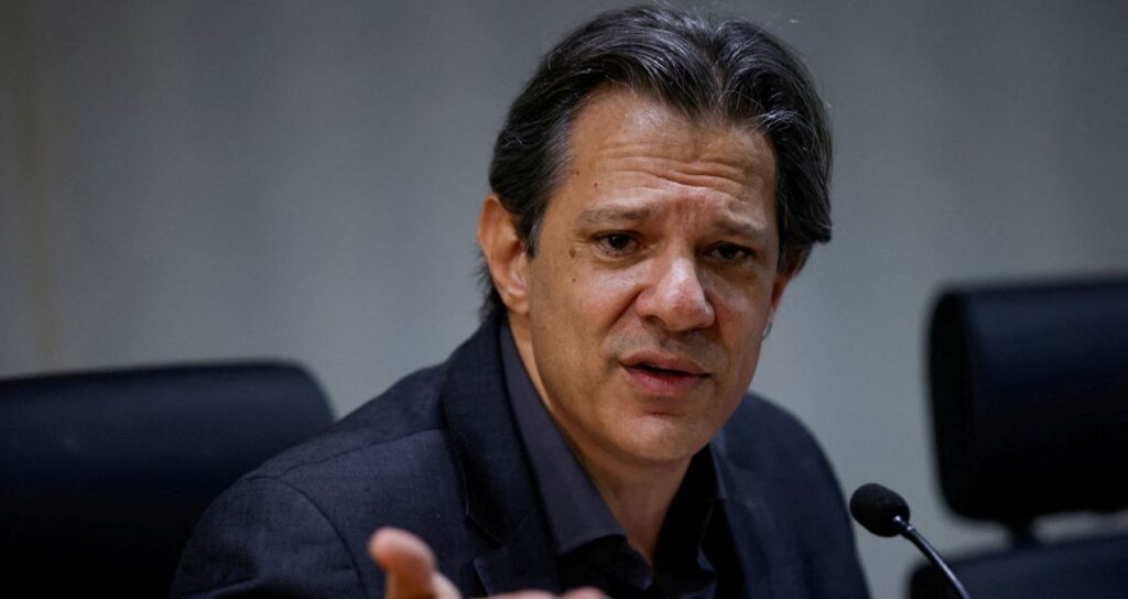 Acompanhe ao Vivo: Haddad no Programa Sem Censura - Participação Completa
