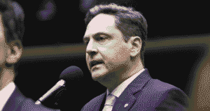 Projeto de Lei Propõe Pagamento de Até 50% dos Salários em Criptomoedas