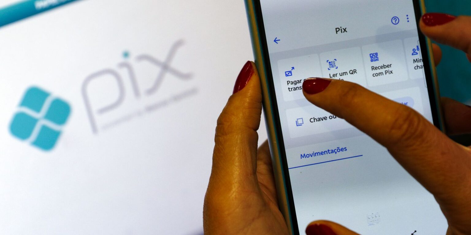 Banco Central anuncia lançamento do Pix parcelado para setembro