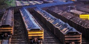 Brasil Avança no Ranking de Desempenho Industrial, Celebra Mercadante