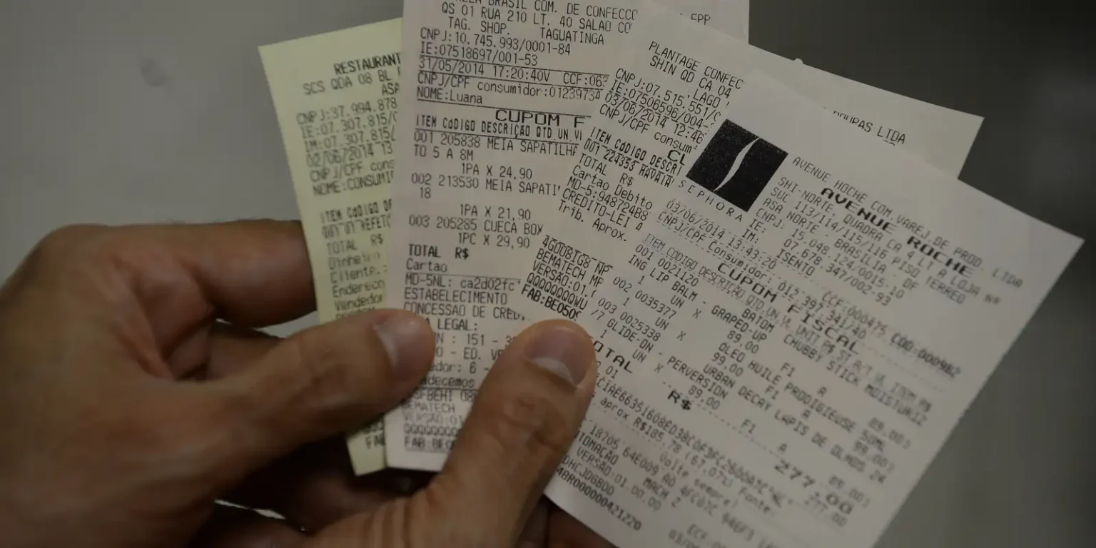 Carga tributária prevista para 2024 atinge 32,32% do PIB