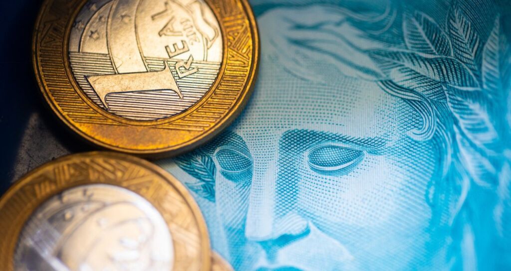 Déficit Primário do Governo Central Cai em Fevereiro com Redução de Despesas