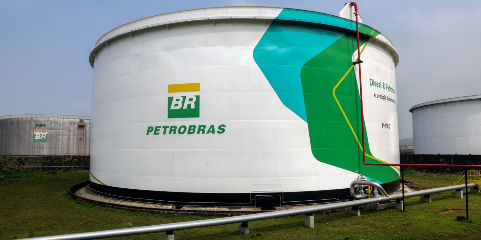 Petrobras Anuncia Redução de R$ 0,12 no Preço do Diesel para Distribuidoras